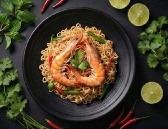 ヤムママータレー 海鮮のインスタント麺和え Spicy Instant Noodle Seafood Salad